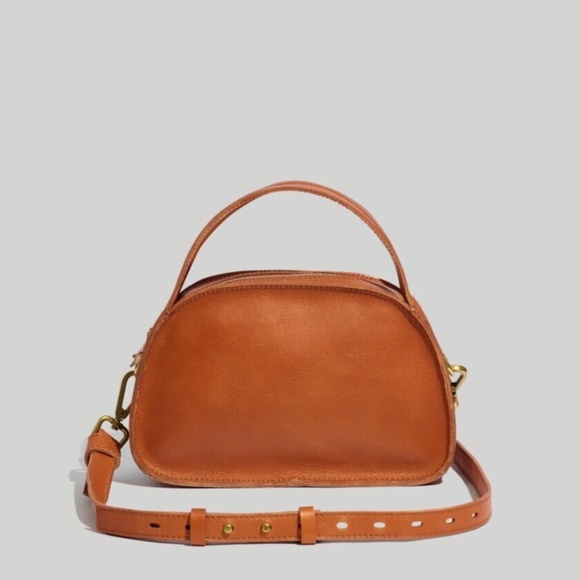 Madewell Handbags - New MADEWELL The Sydney Zip-Top Crossbody Bag in English Saddle